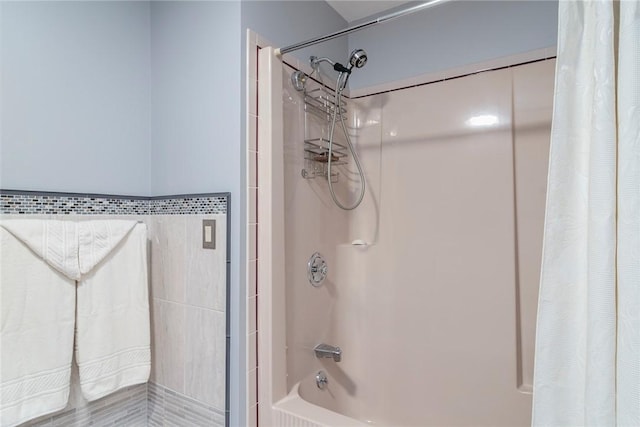 10 Oak Hill Dr, Lincoln, RI 02865 - full bathroom featuring shower / bathtub combination with curtain