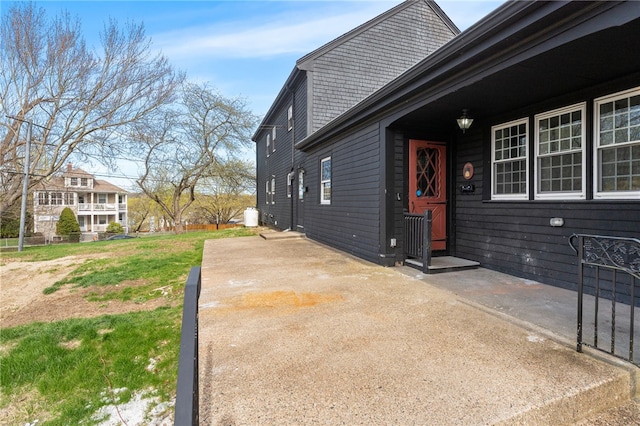 view of exterior entry