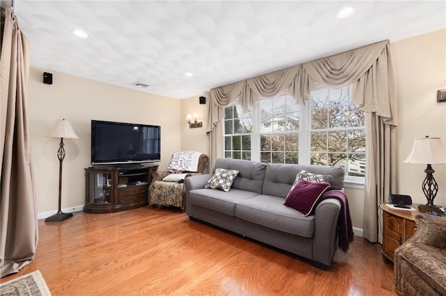 39 Greenbriar Rd, West Warwick, RI 02893 - living room featuring recessed lighting, baseboards, and light wood-style floors