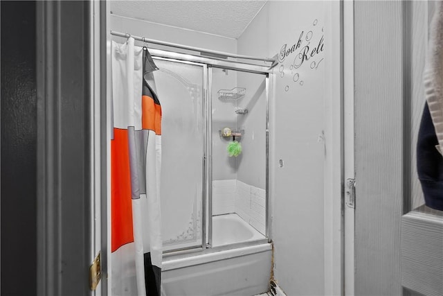 752 Social St, Woonsocket, RI 02895 - full bath featuring a textured ceiling and bath / shower combo with glass door