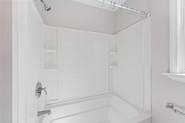 full bathroom with shower / washtub combination