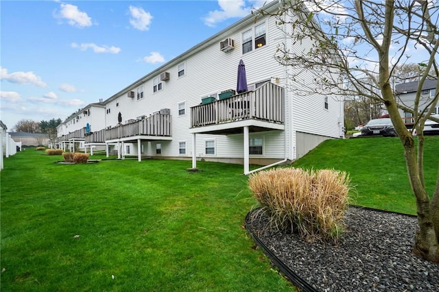 60 Hawthorne Pl Unit 23, North Providence, RI 02904 - back of property with a lawn