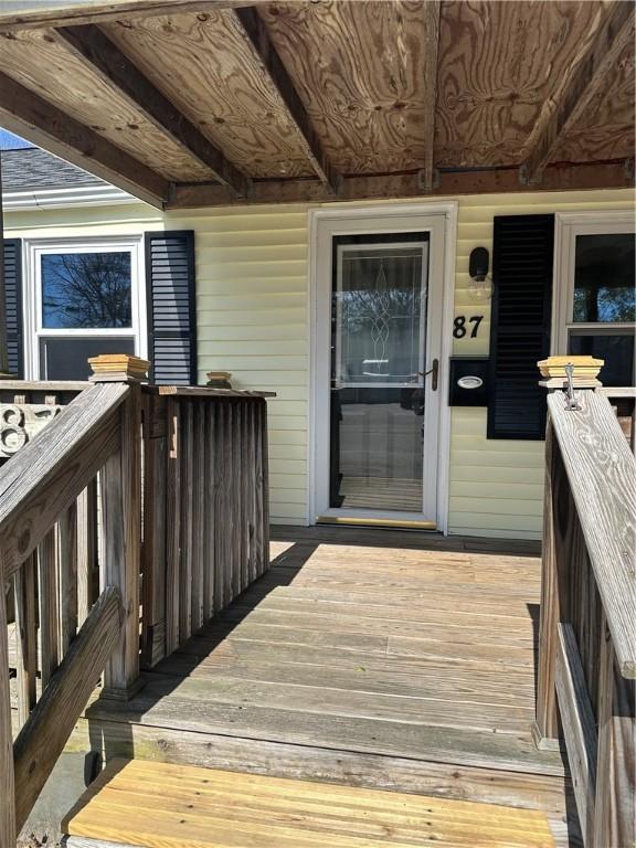 87 Elmbrook Dr, Warwick, RI 02889 - view of doorway to property