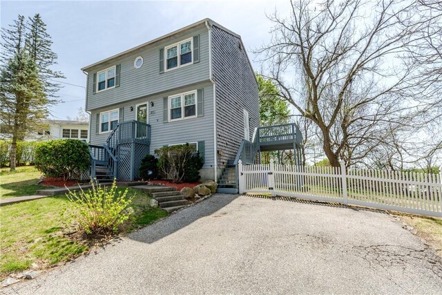 23 Oak Grove Blvd, North Providence, RI 02911 - colonial home featuring fence and driveway
