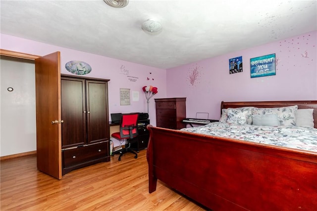 23 Oak Grove Blvd, North Providence, RI 02911 - bedroom with light wood finished floors