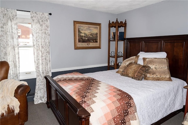 bedroom with carpet flooring