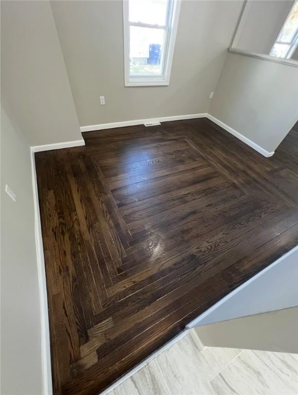 191 Canfield Ave, Warwick, RI 02889 - additional living space with baseboards