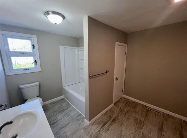 191 Canfield Ave, Warwick, RI 02889 - full bathroom with a sink, toilet, and baseboards