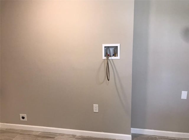 191 Canfield Ave, Warwick, RI 02889 - laundry room with baseboards, hookup for an electric dryer, and hookup for a washing machine