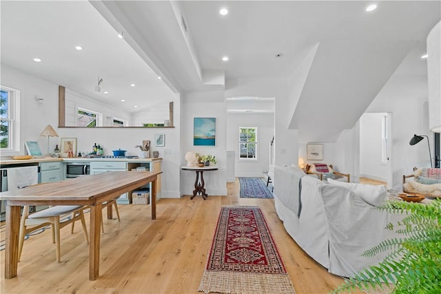 76 Van Zandt Ave, Newport, RI 02840 - photo 11