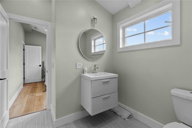 76 Van Zandt Ave, Newport, RI 02840 - photo 27