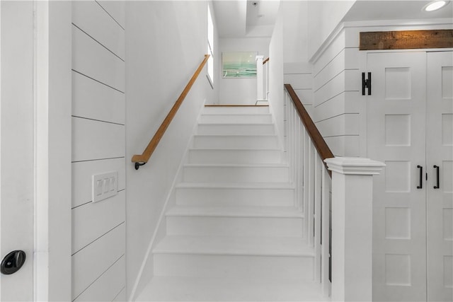 76 Van Zandt Ave, Newport, RI 02840 - photo 5