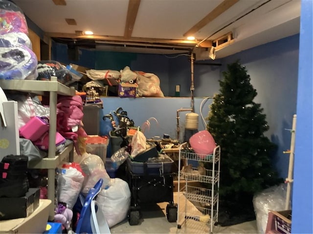 446 Carrington Ave, Woonsocket, RI 02895 - interior space