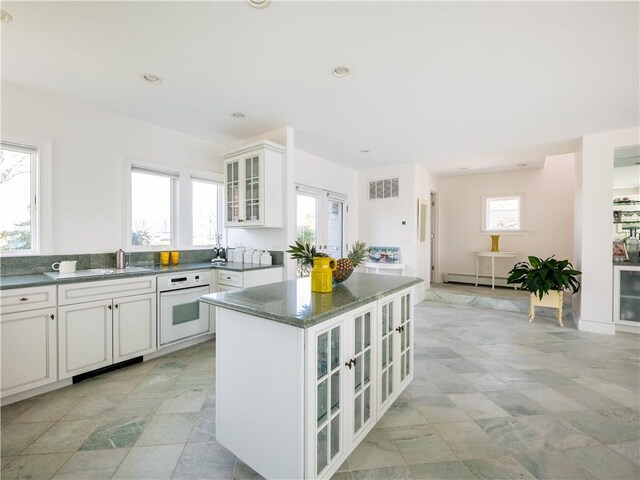 2 Defenders Row, Newport, RI 02840 - photo 13