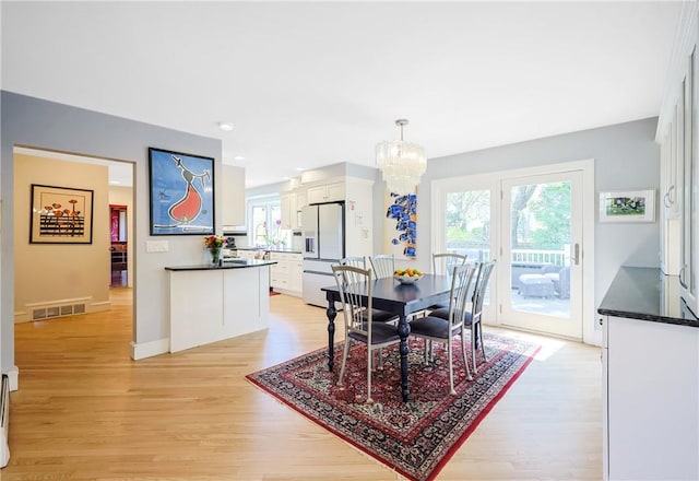 170 Summit Dr, Cranston, RI 02920 - dining space featuring an inviting chandelier, light wood-style flooring, visible vents, baseboards, and recessed lighting