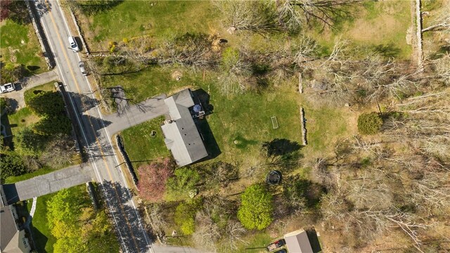 386 Stone Church Rd, Tiverton, RI 02878 - aerial view