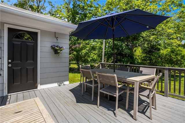 386 Stone Church Rd, Tiverton, RI 02878 - wooden deck with outdoor dining space