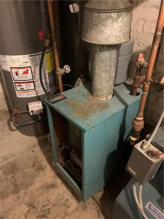 31 Ponagansett Ave, Providence, RI 02909 - utilities with water heater