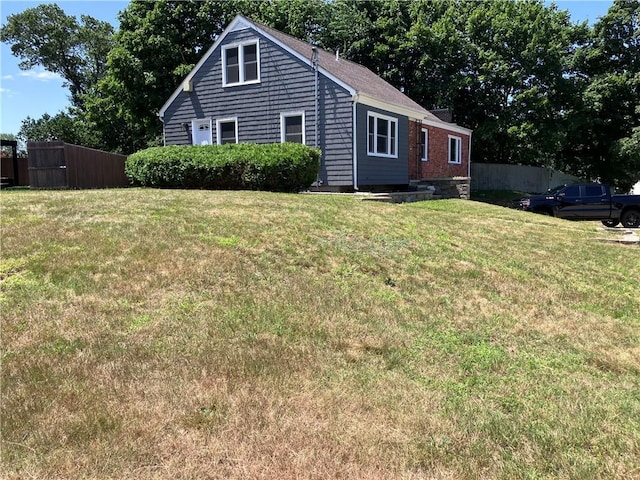 2 King St, Johnston, RI 02919 - view of side of home