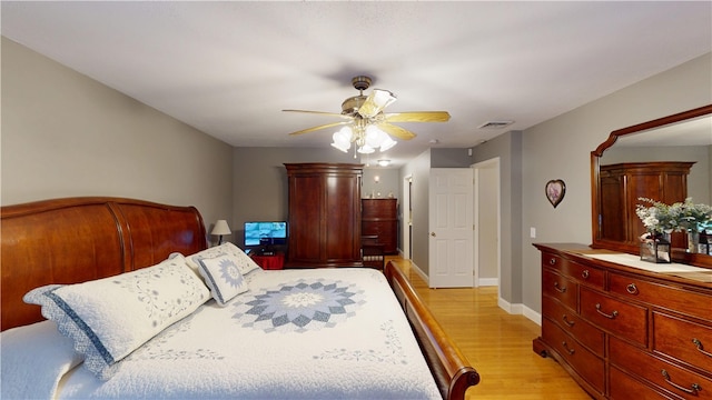 4 Tray Hollow Rd, Foster, RI 02825 - bedroom featuring light wood finished floors, a ceiling fan, and baseboards