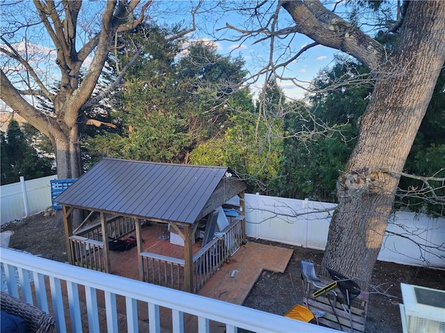 8 Marigold Ct, Cranston, RI 02920 - view of fenced backyard
