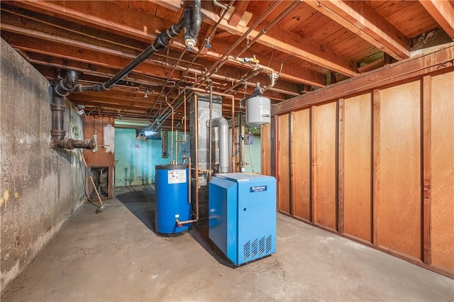 11 Homestead St, Smithfield, RI 02917 - unfinished below grade area with gas water heater and a heating unit