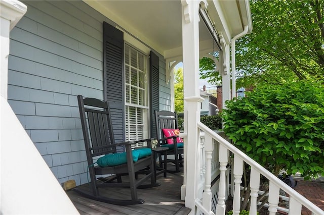 275 Hope St, Bristol, RI 02809 - balcony with covered porch