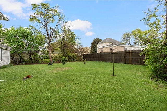 35 Miles Ave, East Providence, RI 02914 - view of yard