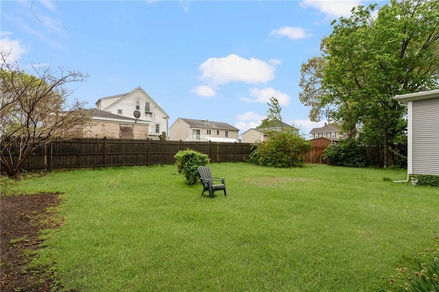 35 Miles Ave, East Providence, RI 02914 - view of yard