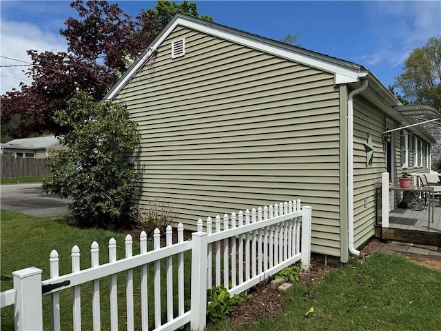 view of property exterior