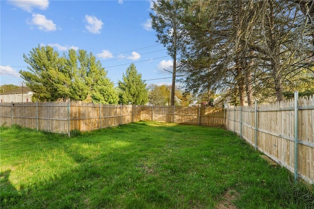 37 Pinewood Dr, North Providence, RI 02904 - view of yard