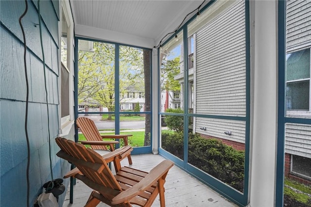 view of sunroom / solarium
