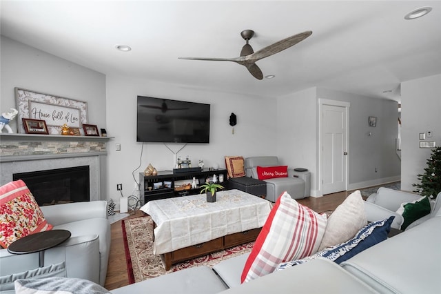 724 Centerville Rd Unit 6, Warwick, RI 02886 - living room with ceiling fan, recessed lighting, wood finished floors, and a glass covered fireplace