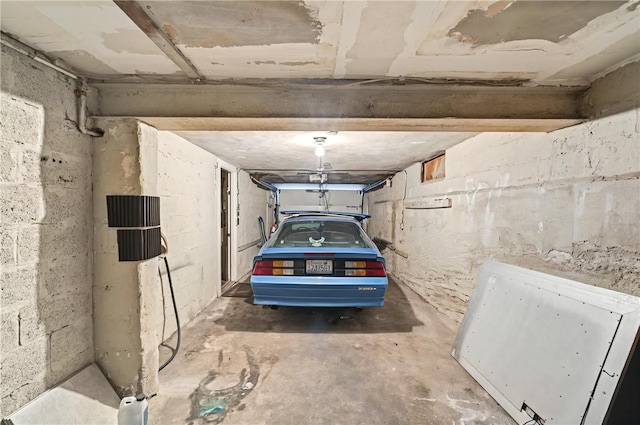 176 Warwick Ave, Cranston, RI 02905 - view of garage