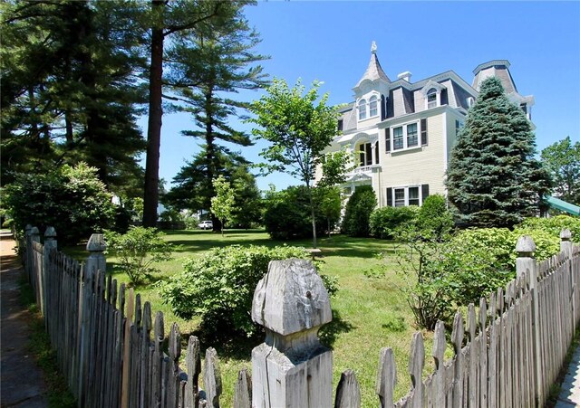 45 Ayrault Ave Unit 8, Newport, RI 02840 - view of yard