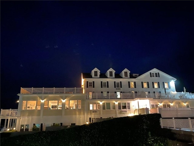 38 Bay St Unit W201/202, Westerly, RI 02891 - view of property at twilight