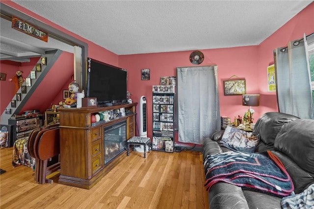 106 Providence Ave, East Providence, RI 02915 - photo 25