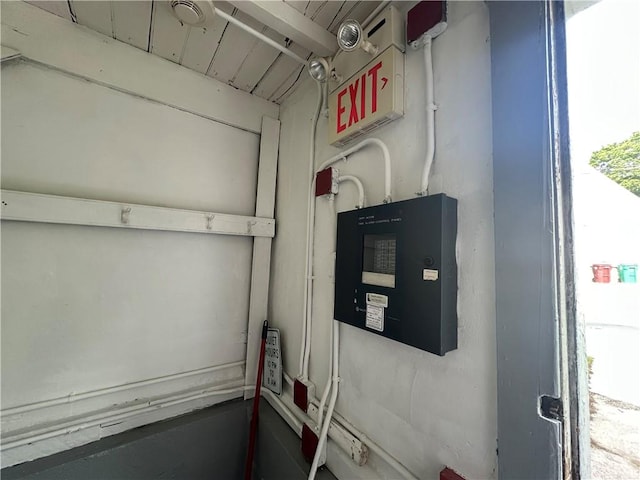 243 Transit St, Woonsocket, RI 02895 - detailed view