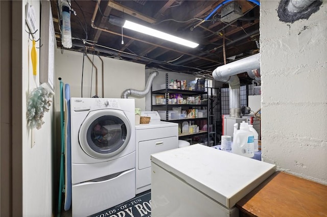 178 Gould Ave, Warwick, RI 02888 - laundry room with independent washer and dryer