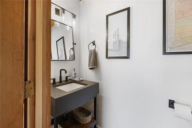 40 Charlotte Ave, North Kingstown, RI 02874 - bathroom featuring a sink