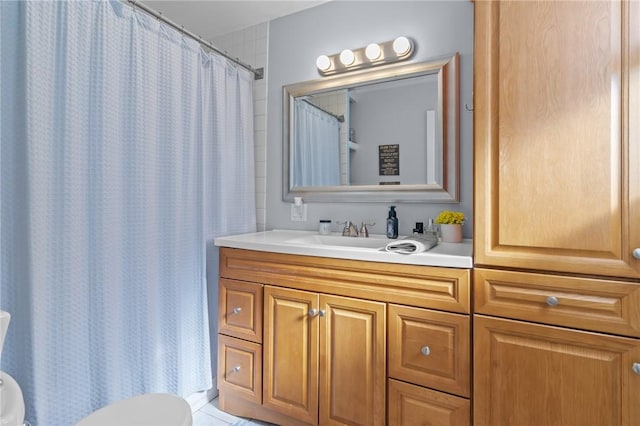 95 Vincent Ave, North Providence, RI 02904 - bathroom with toilet, vanity, and a shower with curtain