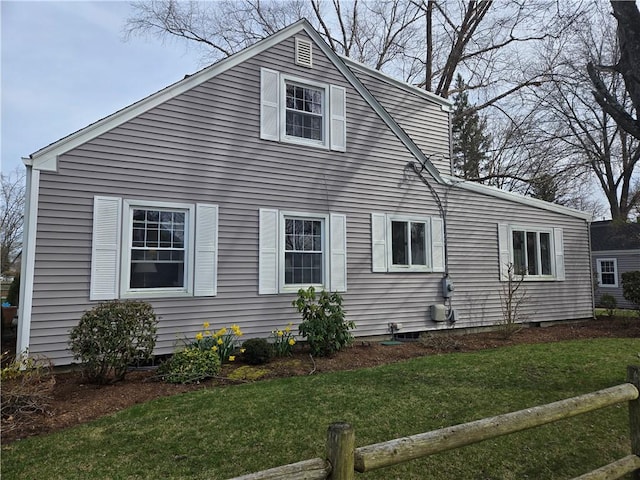 view of side of home