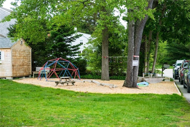 2 Cherry Ln, Bristol, RI 02809 - view of green lawn