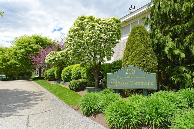 200 Roger Williams Ave Unit 106, East Providence, RI 02916 - view of community sign