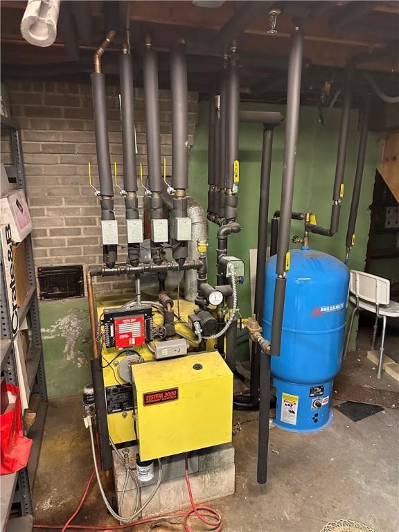 view of utility room