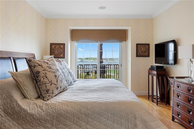 43 Waters Edge, Tiverton, RI 02878 - bedroom featuring light wood-style floors, access to exterior, crown molding, baseboards, and wallpapered walls
