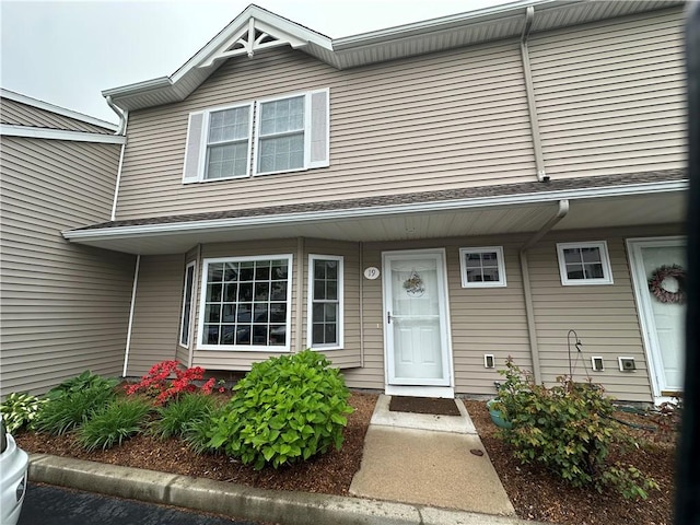 19 Calabria Ct Unit 19, Westerly, RI 02891 - view of front of house