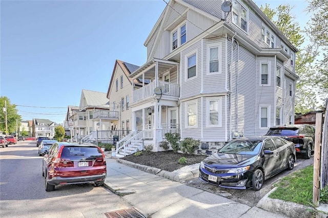 10 Westcott Ave Unit 3, Boston, MA 02124 - multi unit property featuring a balcony and a residential view