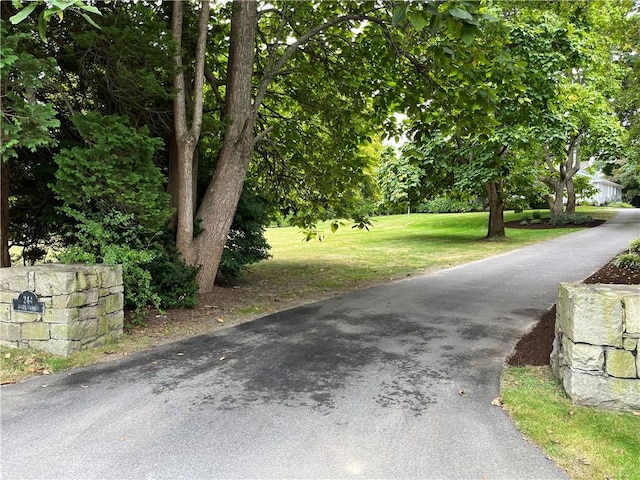 244 Kingstown Rd, Narragansett, RI 02882 - view of street
