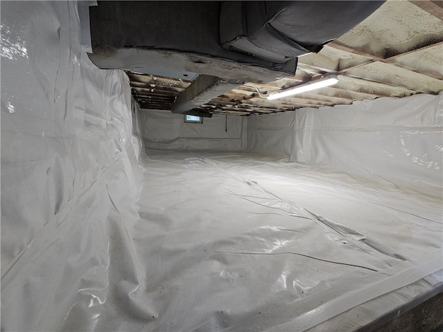 244 Kingstown Rd, Narragansett, RI 02882 - below grade area featuring crawl space
